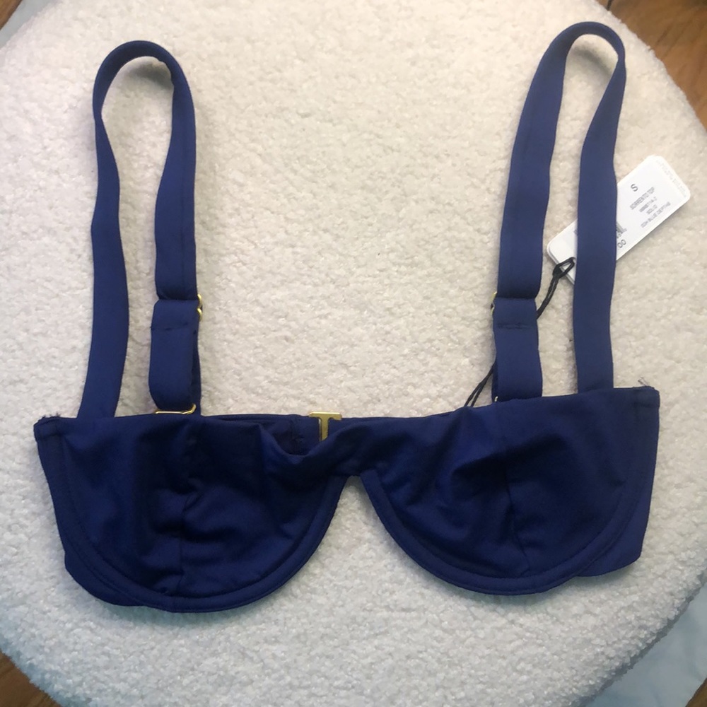 COPY - WeWoreWhat Sorrento bikini top